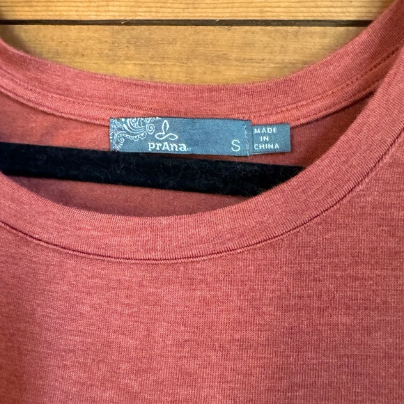 PrAna Short Sleeve Top - Picture 4 of 5